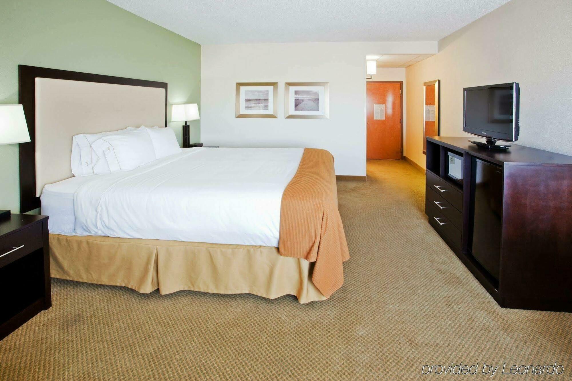 Holiday Inn Express Myrtle Beach-Broadway At The Beach By Ihg מראה חיצוני תמונה