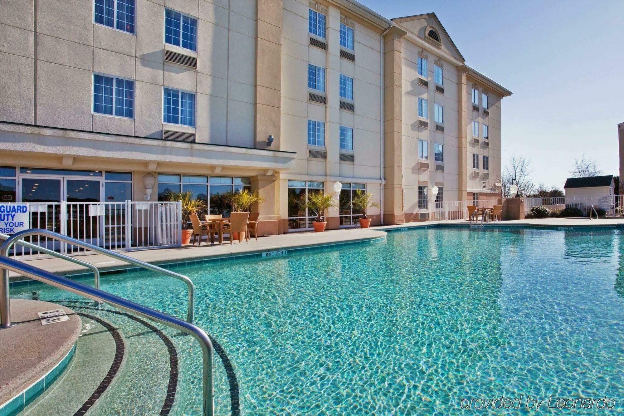 Holiday Inn Express Myrtle Beach-Broadway At The Beach By Ihg מראה חיצוני תמונה